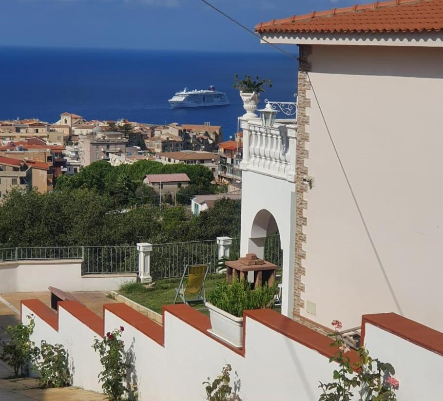 Appartamenti Borgo Panoramico N 5 Tropea Exterior foto
