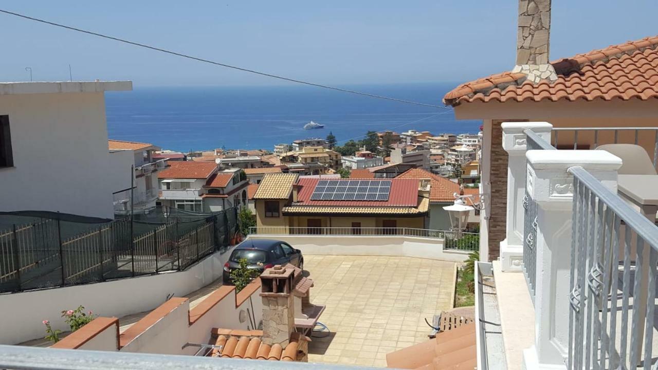 Appartamenti Borgo Panoramico N 5 Tropea Exterior foto